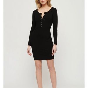 Ribbed Henley Dress Mid
